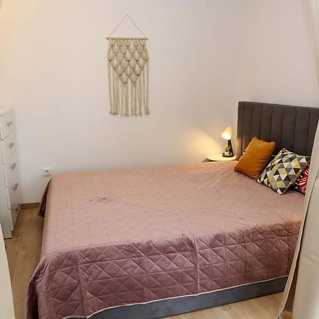 Sophie Studio - City Center Blagoevgrad Esterno foto