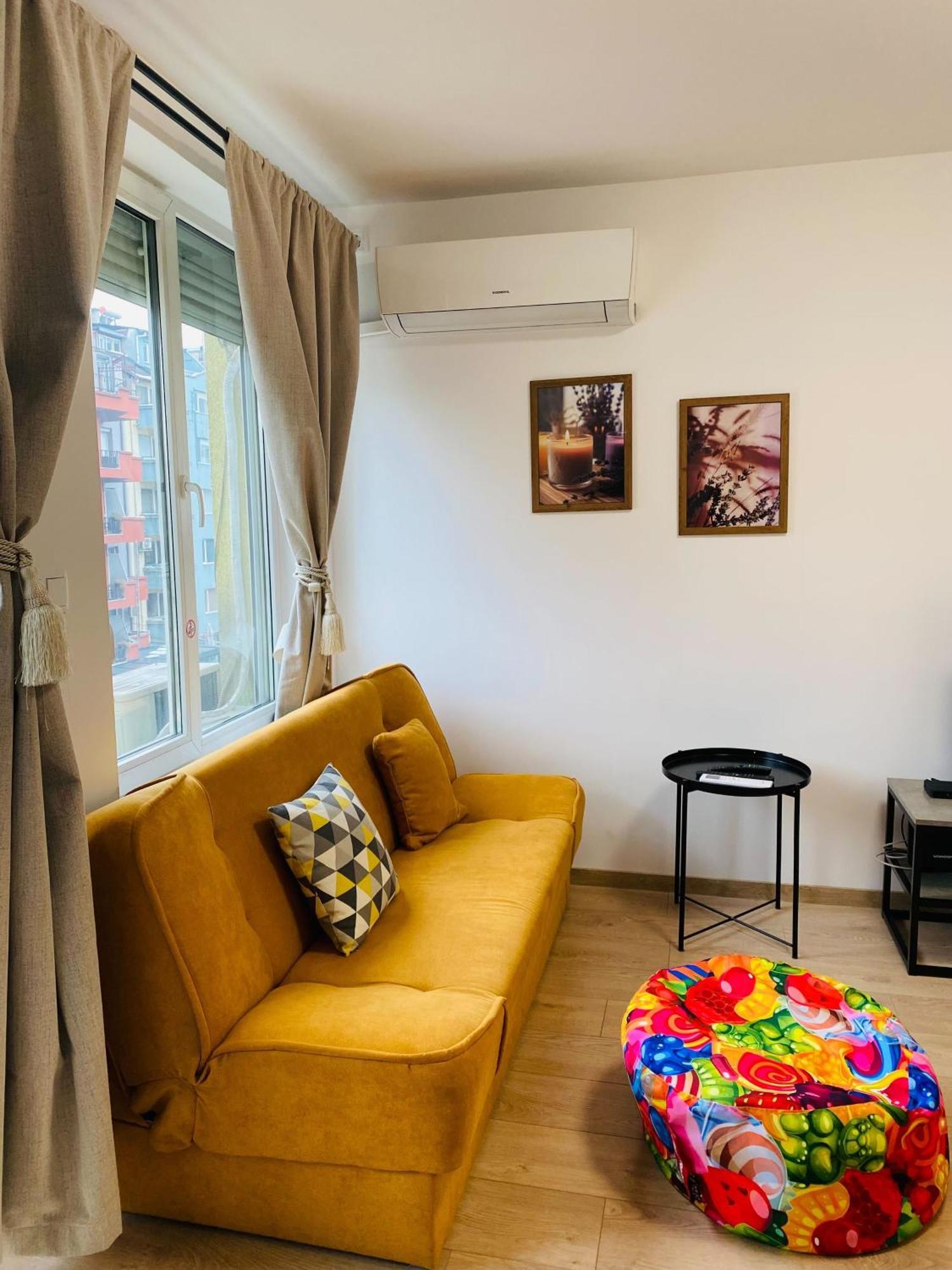 Sophie Studio - City Center Blagoevgrad Esterno foto